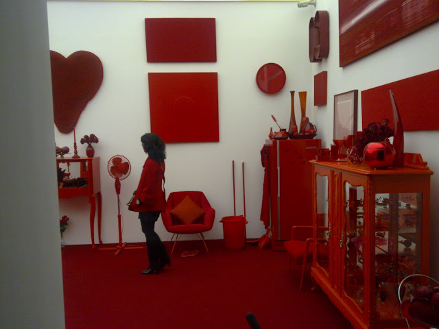 cildo meireles (¡rojo!) 2 cildo meireles (¡rojo!) - Roser Amills, escritora mallorquina