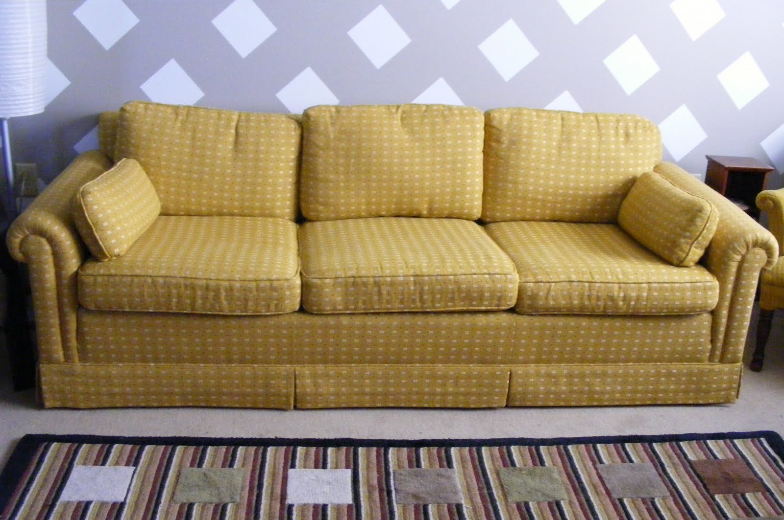 angelina la dawn tomato vintage couch love