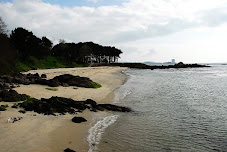 El mar cerca de samil.