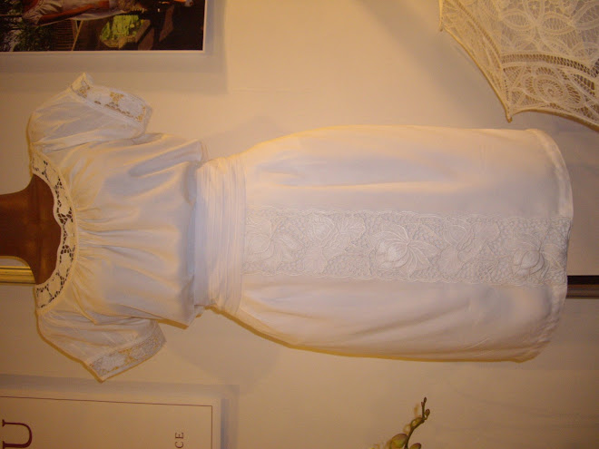 Uluwatu White Lace Mid-Sleeve Blouse and Skirt Set