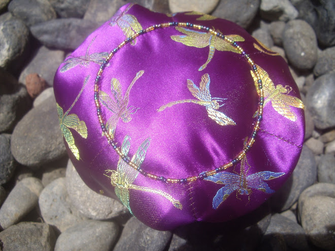 SATIN-SILK JEWELRY BAG.  PURPLE PASSION EXTERIOR,. DRAGONFLIES IN CLOSE DETAIL ON BOTTOM OF BAG