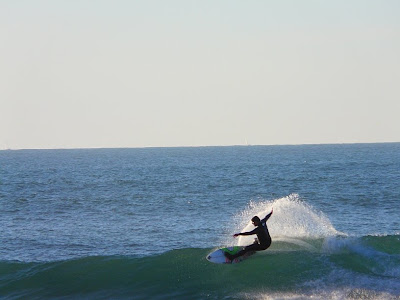 Sesion de surf 13 de Febrero del 2009 - La Salvaje - Sopelana- pincha para ampliar