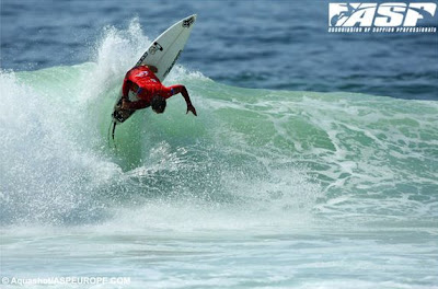 Quiksilver Pro 2009 Estoril - www.aspeurope.com - eneko acero