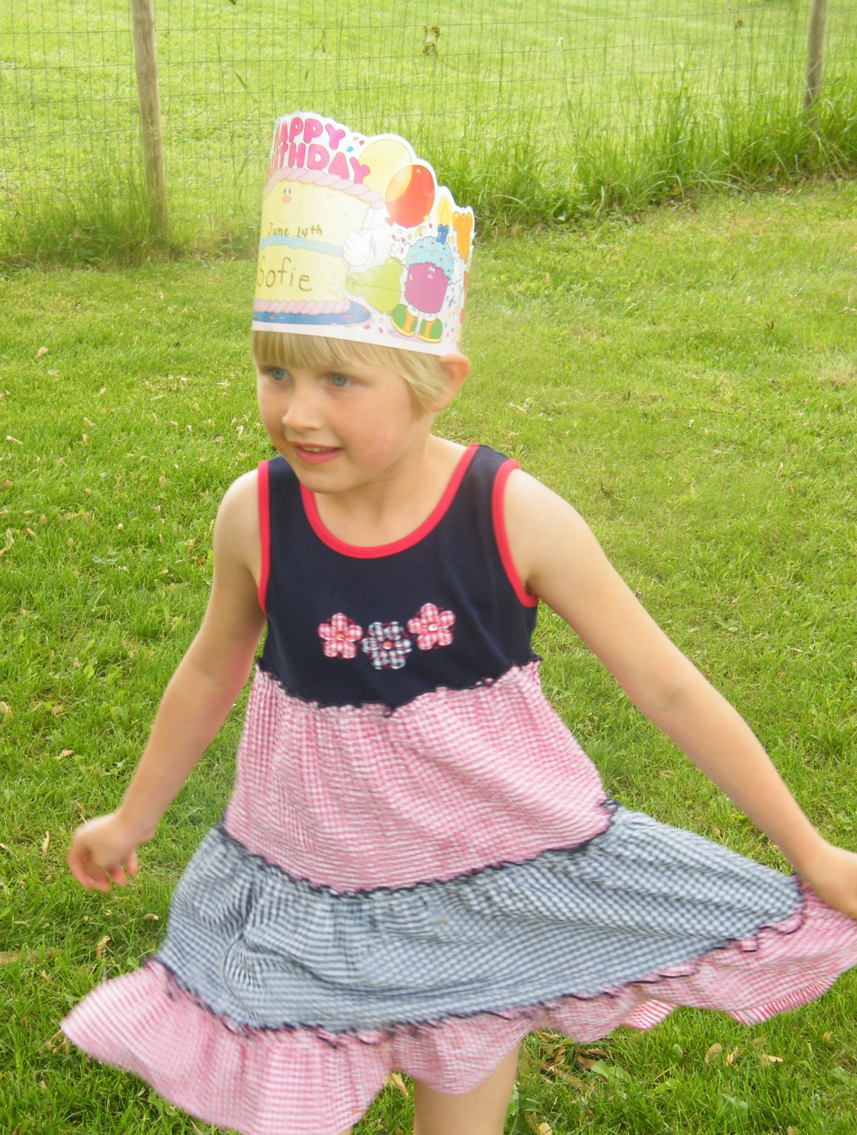 [graduation+birthday+074.JPG]