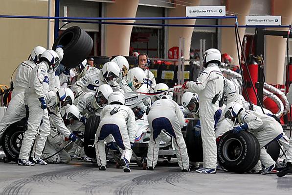 [Parada+Kubica+Bahrein.jpg]