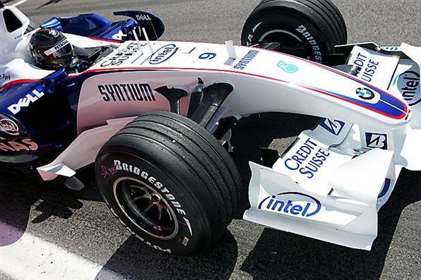 [Heidfeld+Spain+Saturday+2007.JPG]