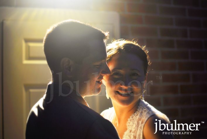 [dark_look_blog.jpg]