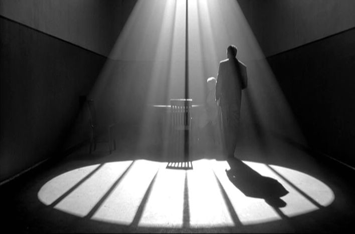 [TheManWhoWasn'tThere2.jpg]