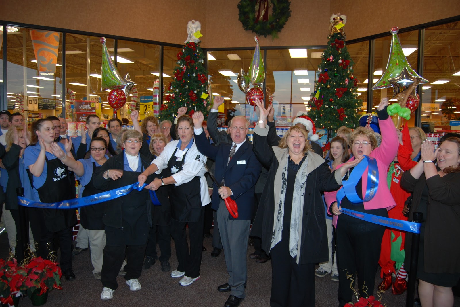 Social Fort Wayne Kroger Donates to Two Fort Wayne Area NonProfits