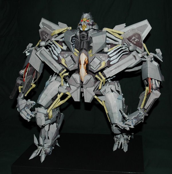 [transformers-papercraft.jpg]