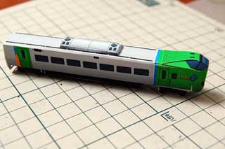  train papercraft features the HEAT (Hokkaido Express Advance Train