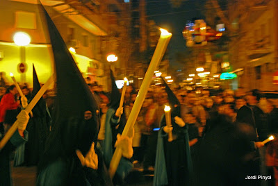 Procesion de la cofradía 15+1, Foto de Jordi Pinyol