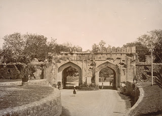 Old picture of Kashmiri gate