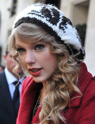 Taylor Swift Hairstyle Performanceclass=