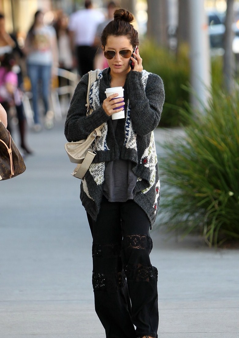 TeenCelebBuzz: Ashley Tisdale: ...