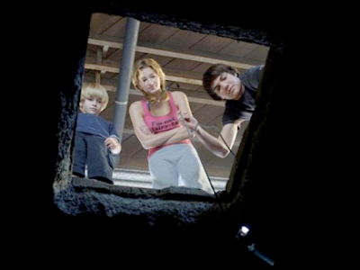 The Hole 3-D