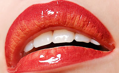 Cara Memerahkan Bibir Secara Alami