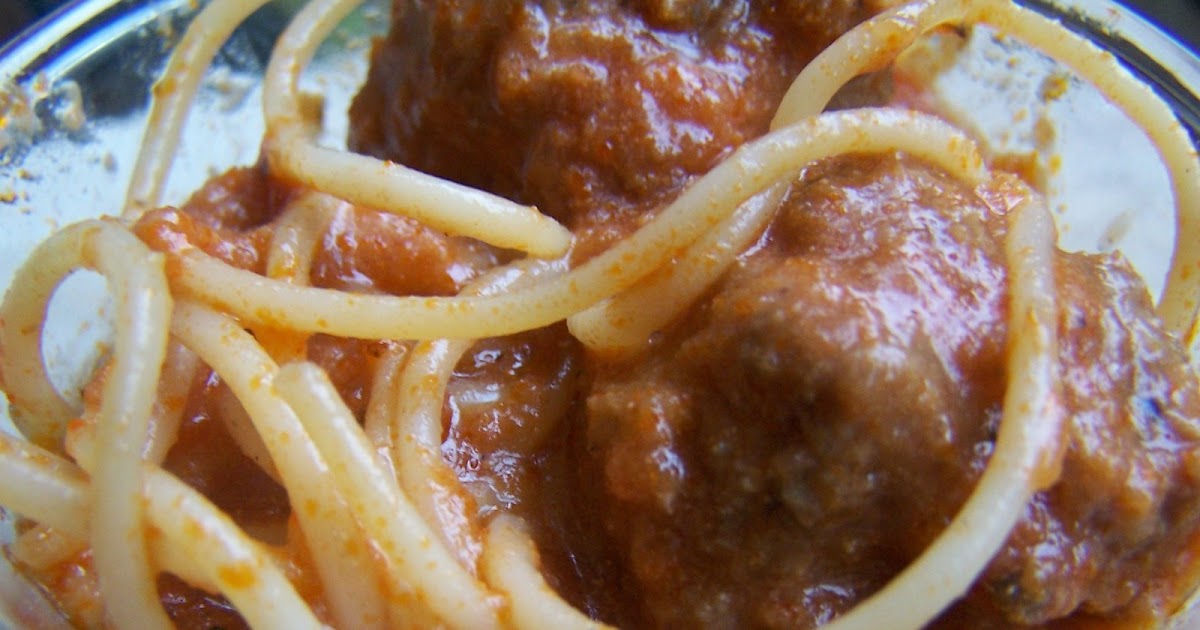 Ria's Kitchen Spaghetti with Meatball Sauce, Nigella Lawson Inspired