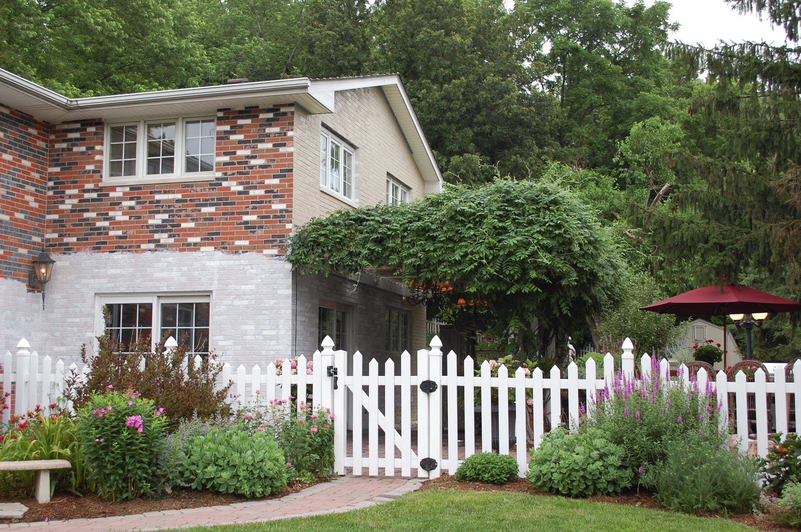Exterior Makeover Painting The BrickDay 5