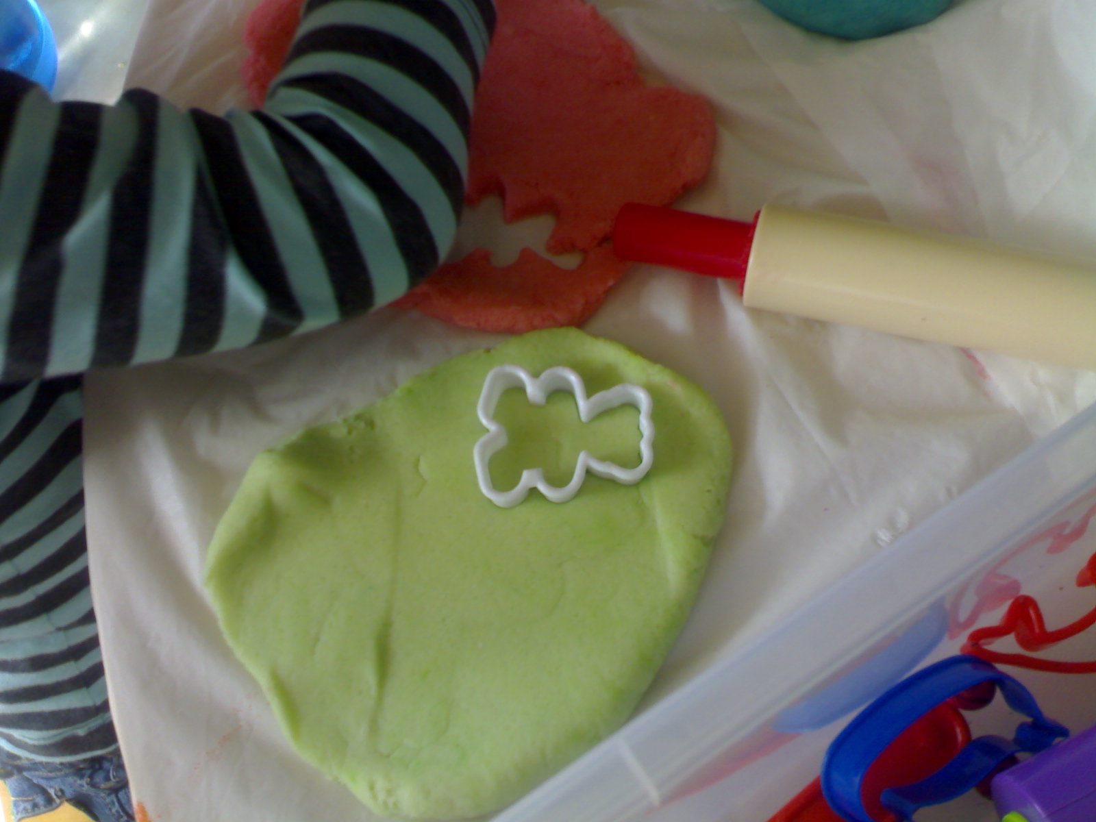 A Little Learning For Two Cooking and colouring playdough