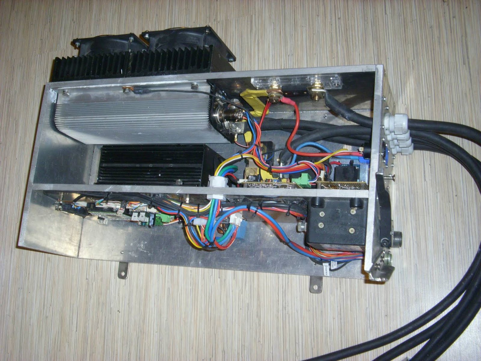 [Control+box+taken+out.jpg]