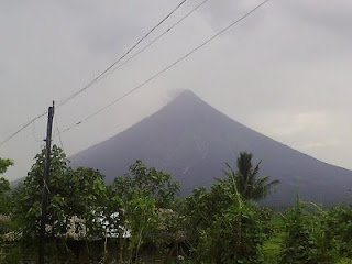 mayon volcano