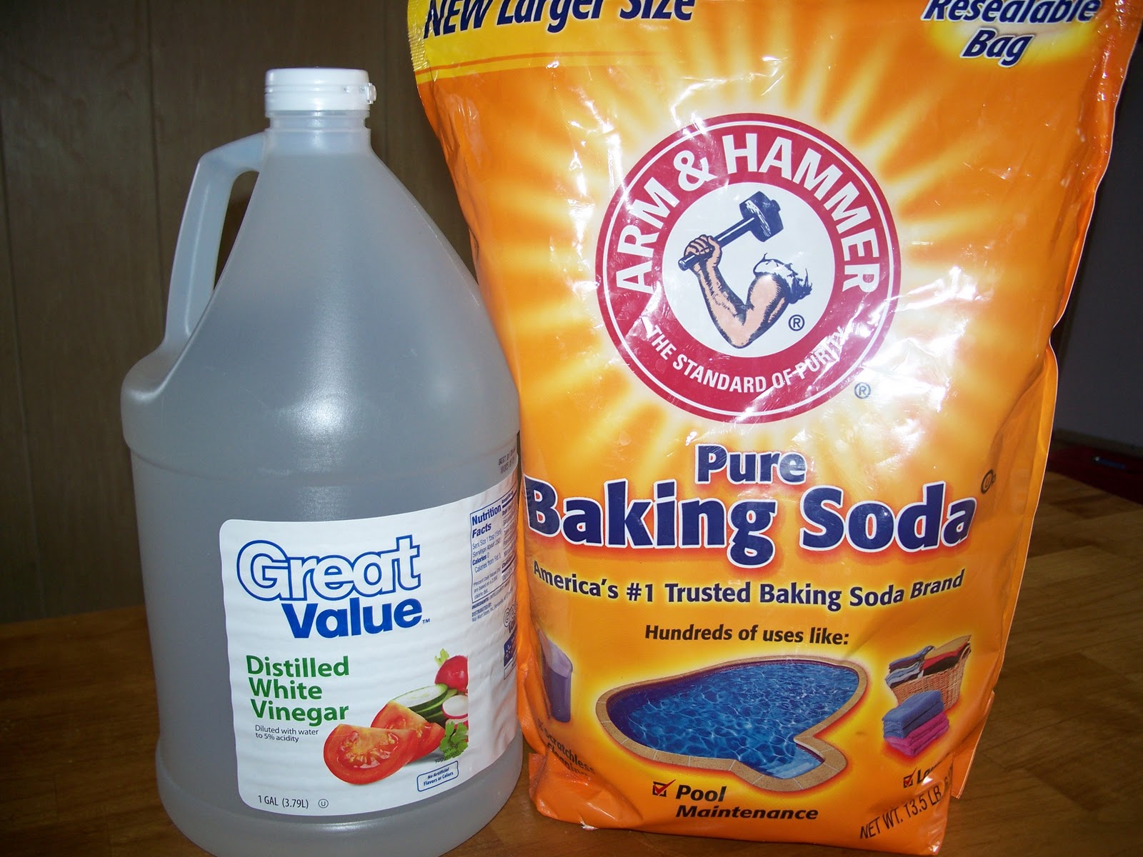 Raising Knights Easy Affordable Green Cleaning Dec 9 2010 Baking Soda And Vinegar