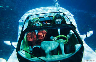 Squba world's first swimming car Squba world's first swimming car