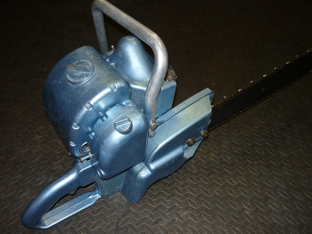 VINTAGE CHAINSAW COLLECTION: HOMELITE ZIP (ZIP MODIFIED).
