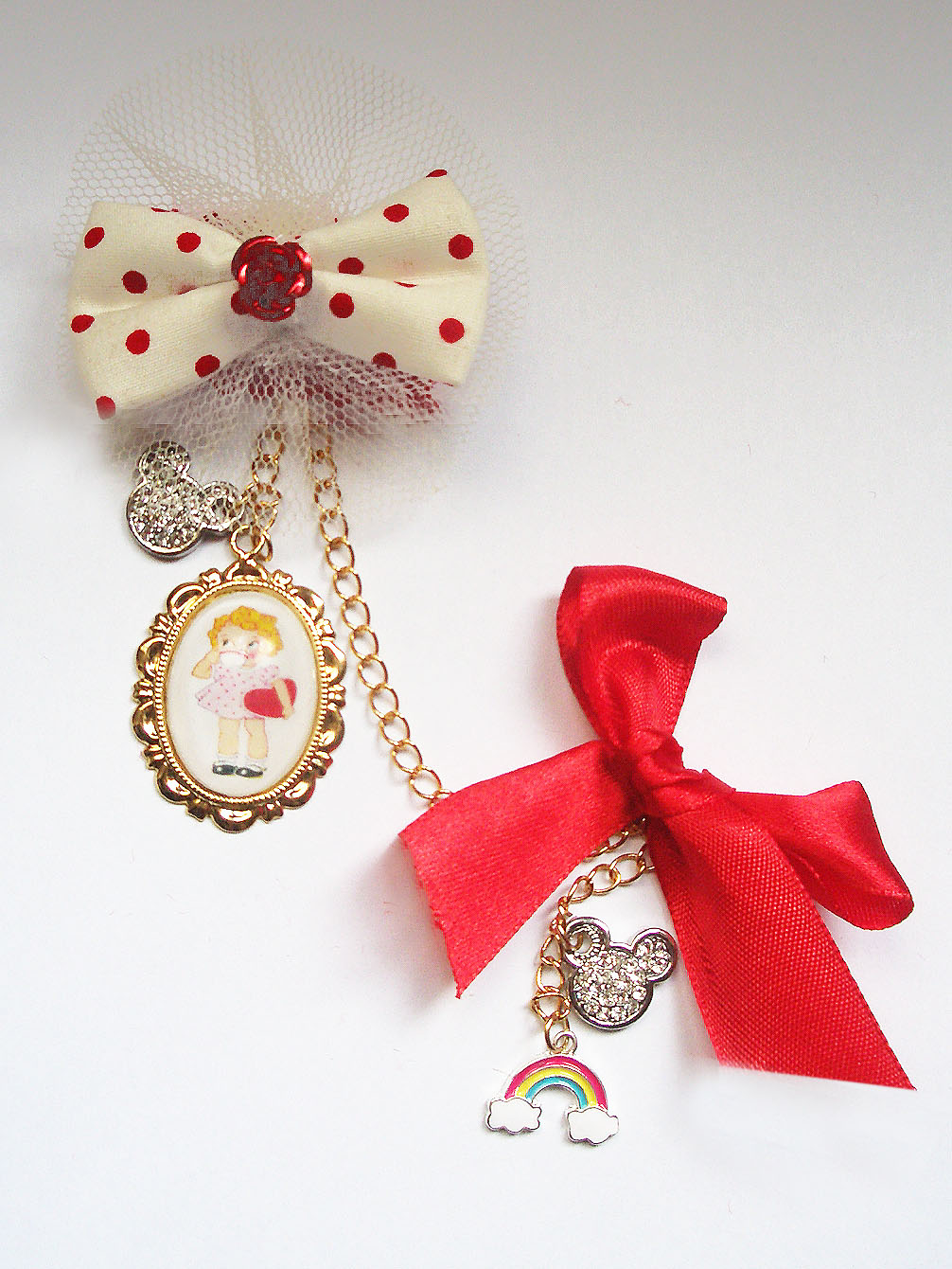 [broche2.jpg]