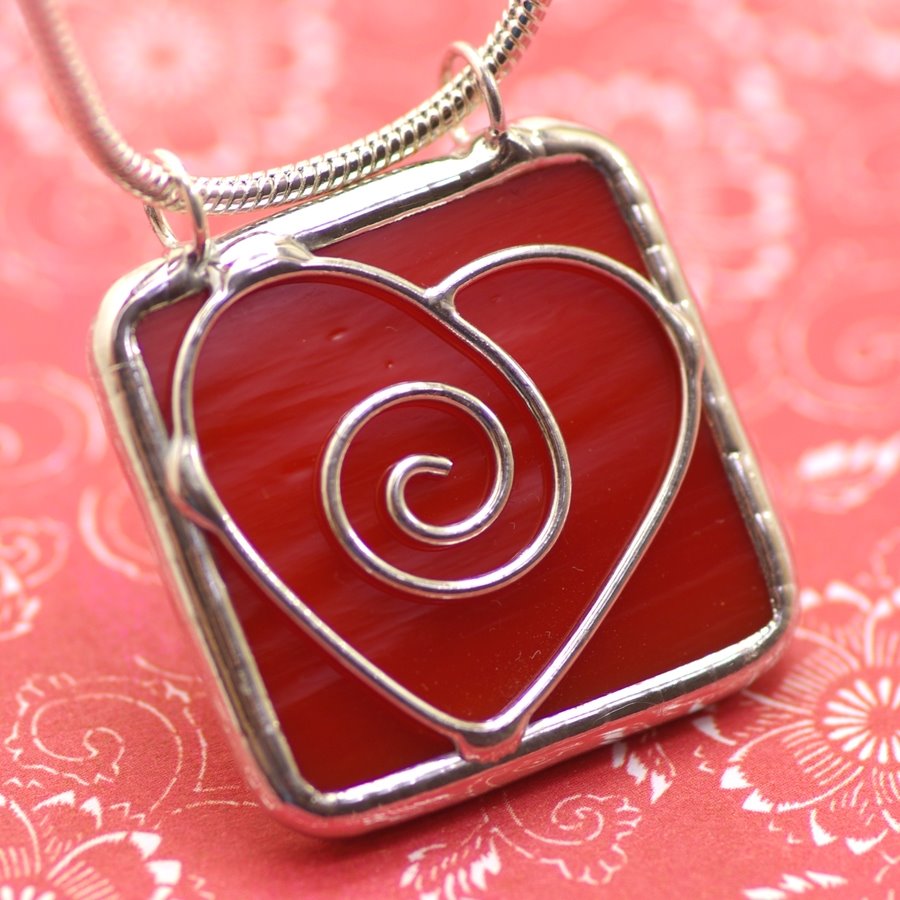 [red_heart_01.JPG]