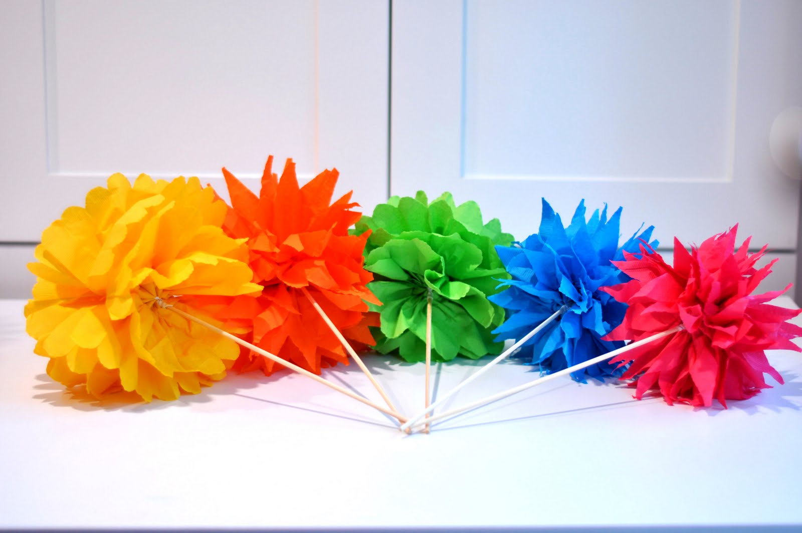 Aesthetic Nest Craft "Flirty Fiesta" Flower Bouquets