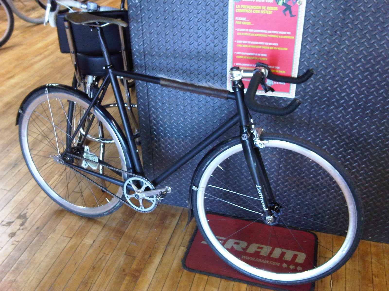 Planet Bike Trippy Grips Black//Red Good for fixie