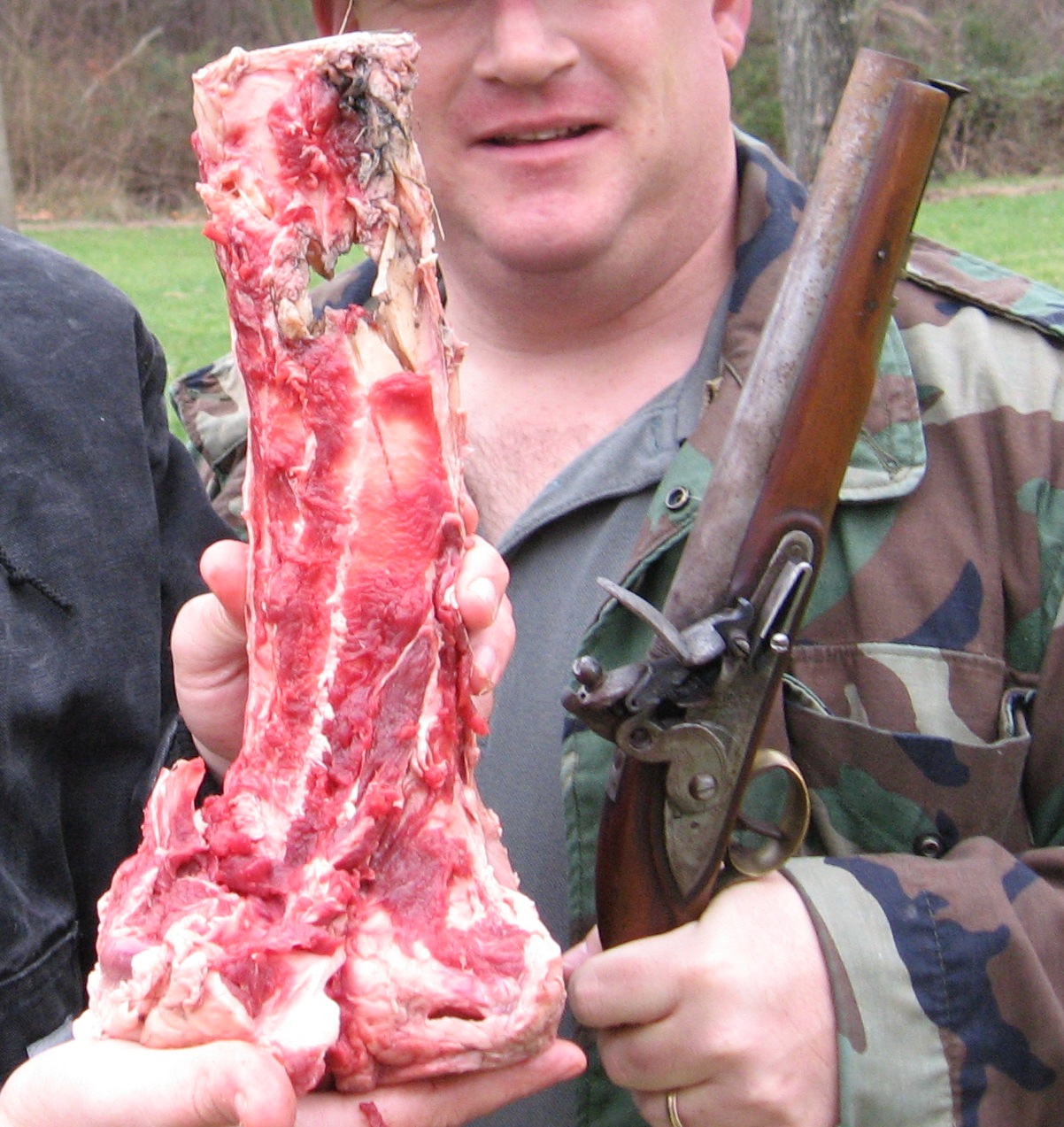 [Happy+hunters+1.JPG]