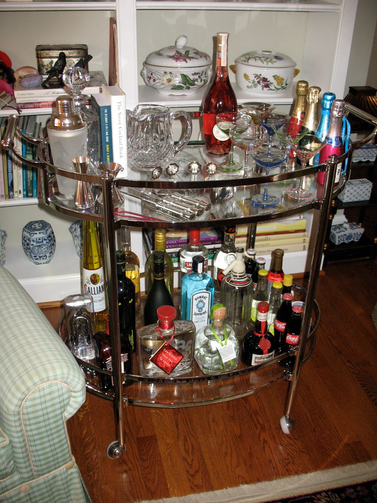 Vintage Bar Cart Vintage bar carts, Bar, Bar cart