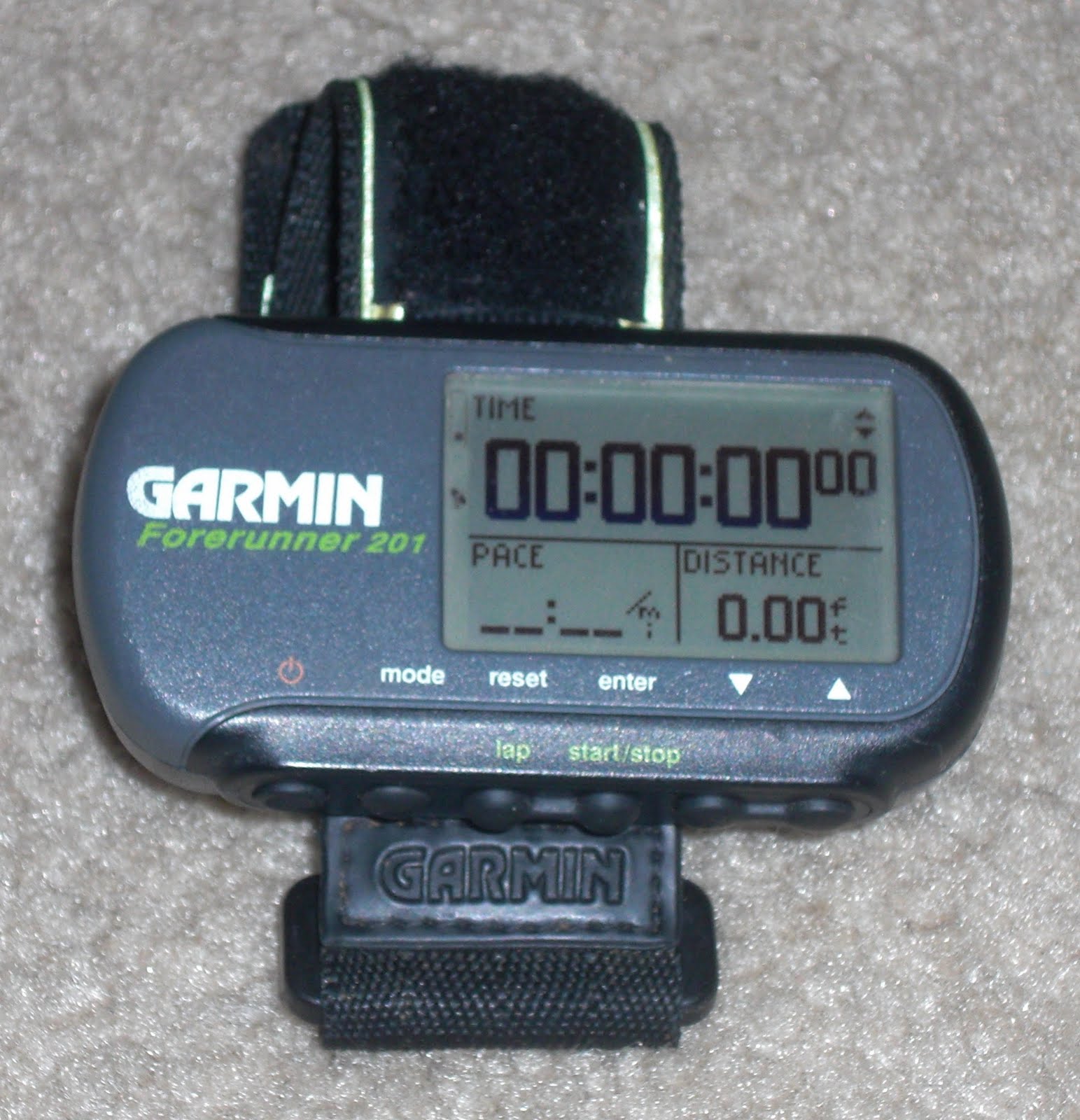 Lean Forward Run Farther Stuff I Like Garmin Forerunner 201