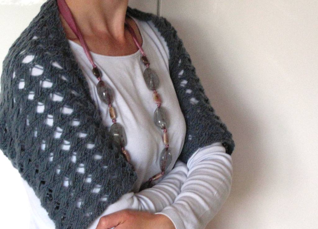 Giddy (made with love): Free Pattern - Easy Peasy Knitted Shrug