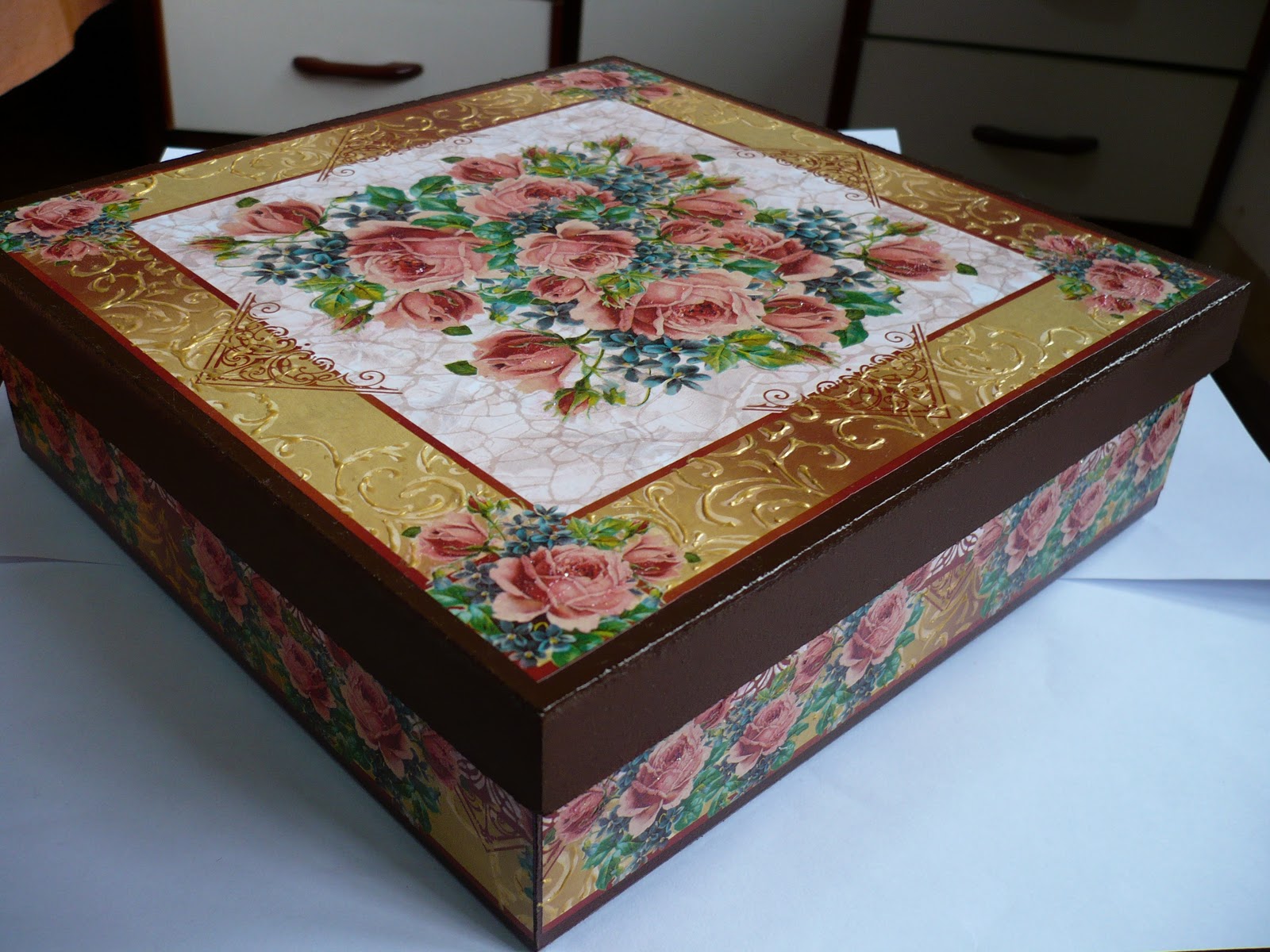 Nina Mendes Artesanatos Decoupage em Caixa MDF Flores