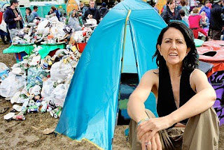 What's the worst thing you've woken up with? - Page 2 Liz+jones+glastonbury