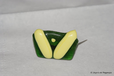 broche