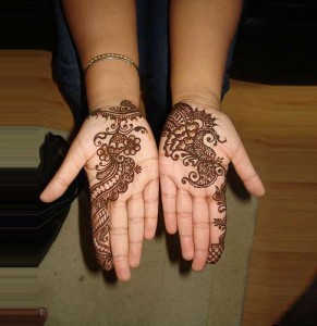 simple dulhan Mehndi patterns bridal