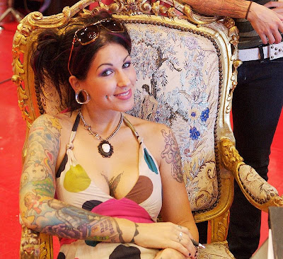 Have you been thinking about getting a sexy ankle tattoo design? Have you been thinking about getting a sexy ankle tattoo design?