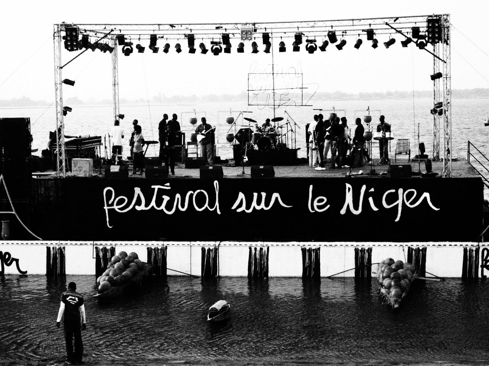 Jennifer in Mali: Festival sur le Niger
