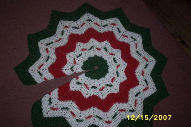 FREE CROCHET TREE SKIRT PATTERNS Crochet Tutorials