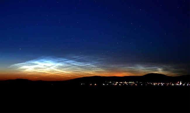 [070628_night_clouds_02.jpg]