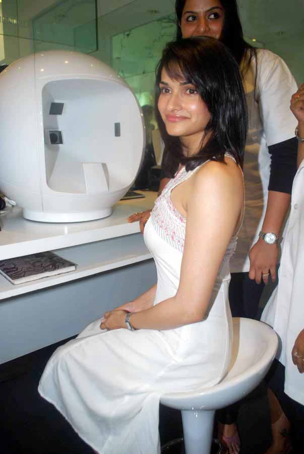 Prachi Desai Actress hot photos in white dress unseen pics