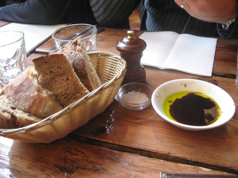 [20100124-well-bread.JPG]