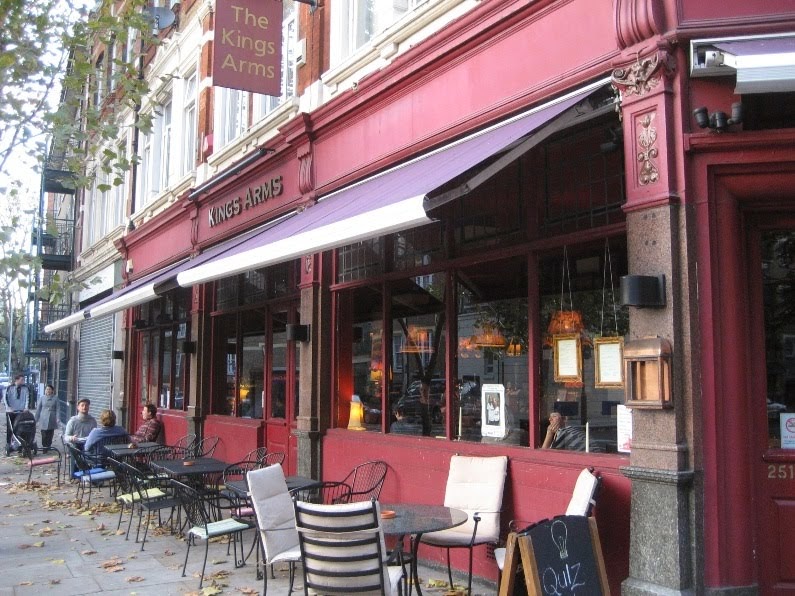 [20091108-kingsarms-ext.JPG]
