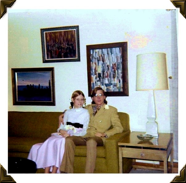 [n25007859_33273405_5823.jpg]