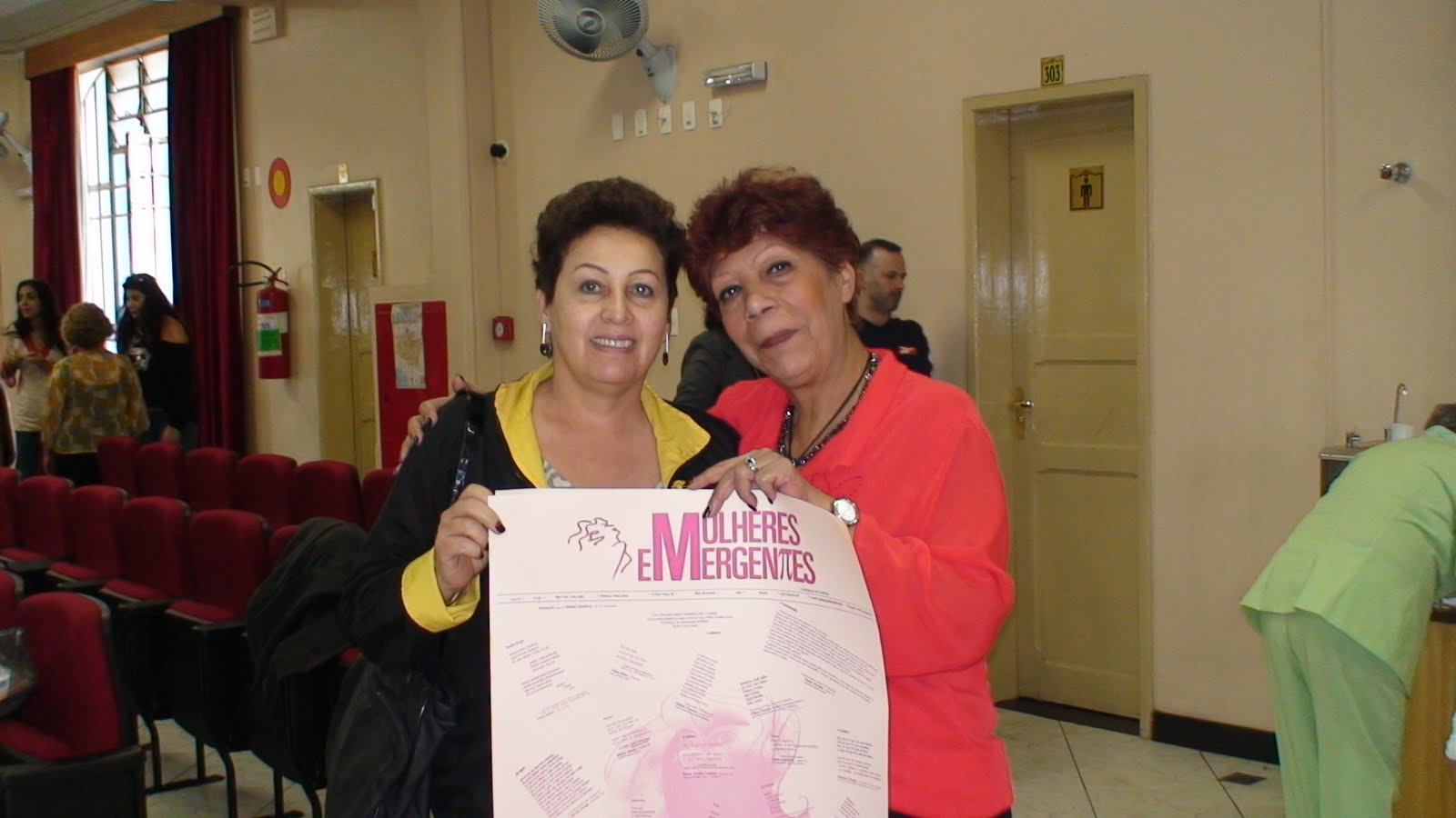 [DSC01440TDeMClaraSegobiaME.JUL.08.JPG]